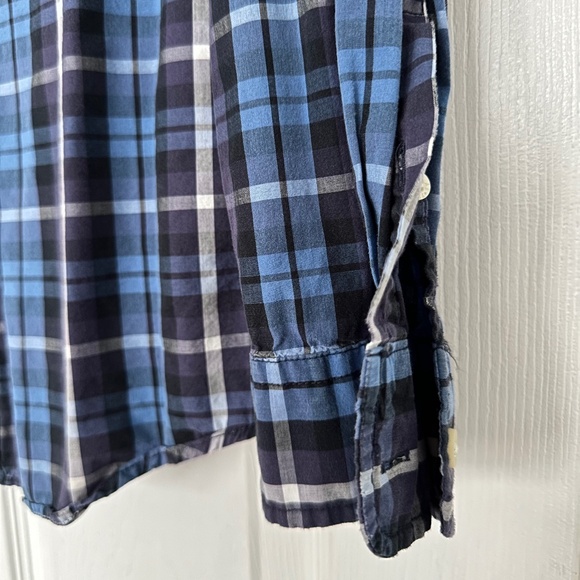 Men’s American Eagle Outfitters Shirt - Blue color - Size XS - Picture 3 of 3